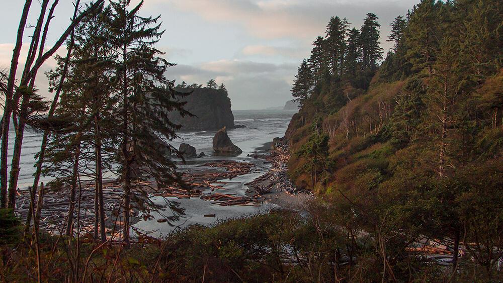 Ruby Beach in Olympic National Park, overlooking Olympic Coast National Marine Sanctuary